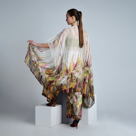  Professional Modeling Photoshoot for Modern Dress